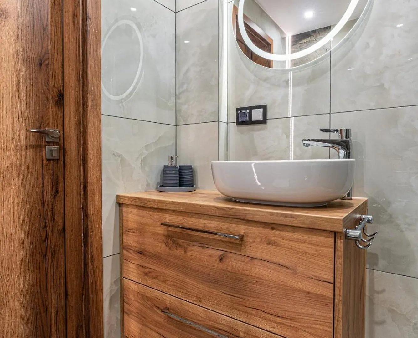 Apartserwis Apartament Gorska Chata 자코파네 0*,